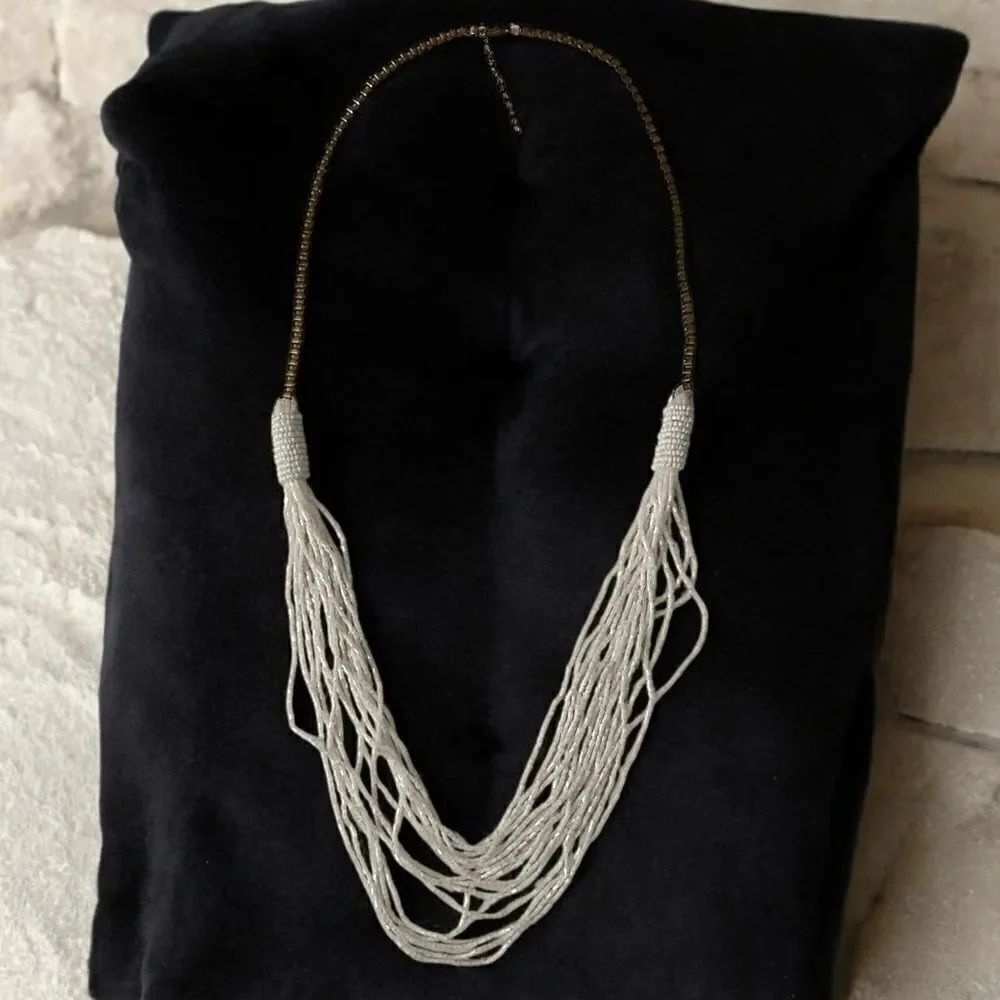Vintage 70’s white beaded necklace multi strands